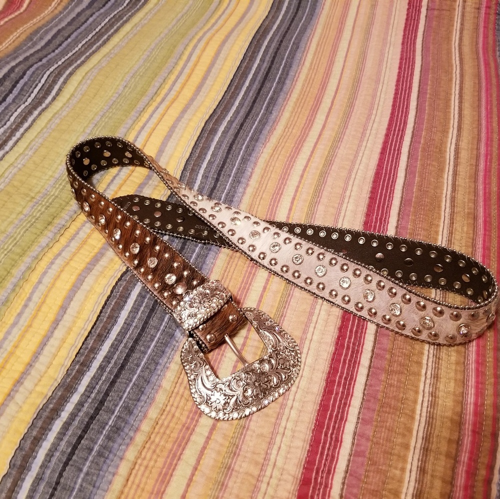 Nocono size small western hair on hide belt